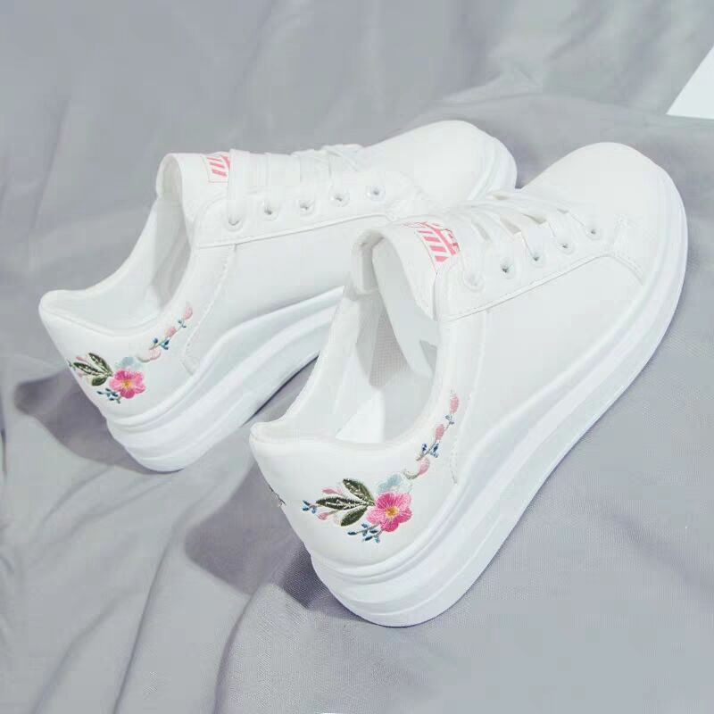 White Sneaker Care Kit - Buty 2025 Damskie Do Biegania Wiosna