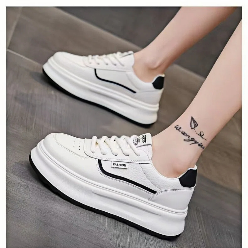 Damskie białe sneakersy na gru – White Sneaker Care Kit recenzja i cena