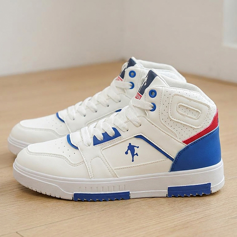Męskie białe sneakersy za kost – White Sneaker Care Kit recenzja i cena